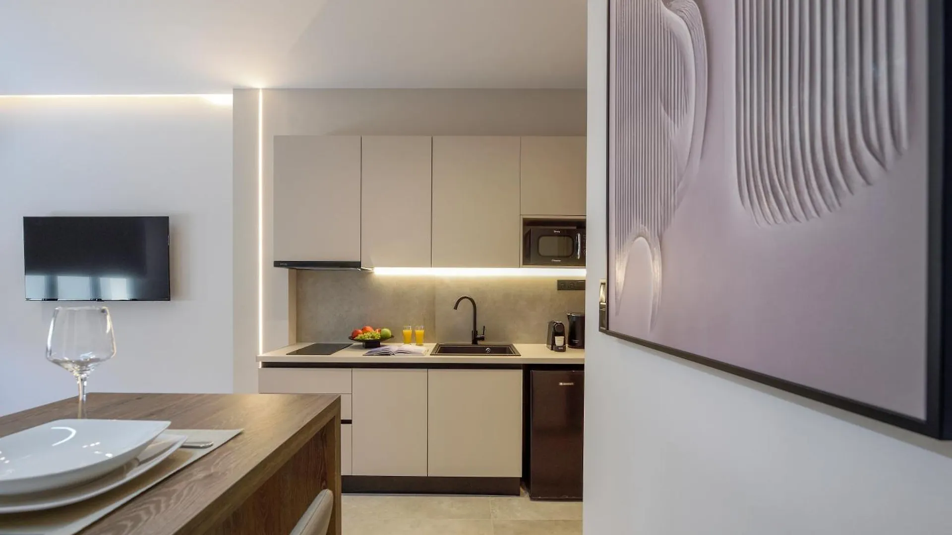 Loena Luxury Suites Θεσσαλονίκη
